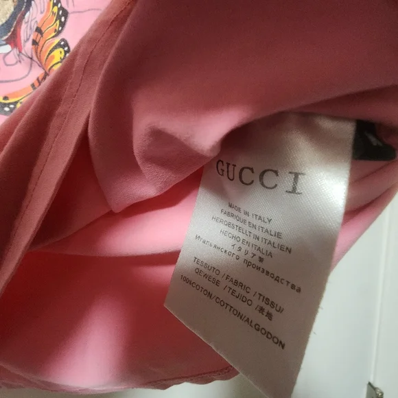 Gucci Pink Short Sleeve Tee with Graphic Design - Picture 3 of 3